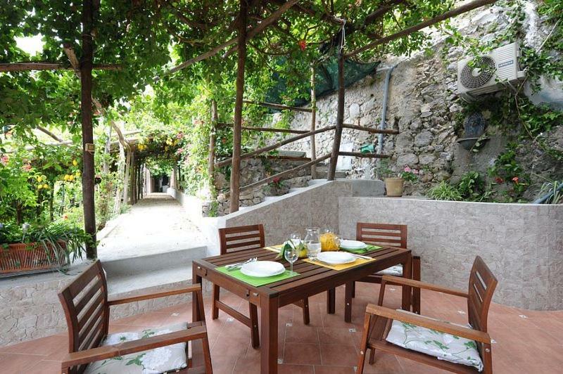 Apartament Casa Emi Amalfi Zewnętrze zdjęcie